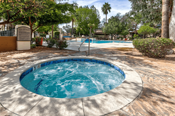 Resort-style pool & spa